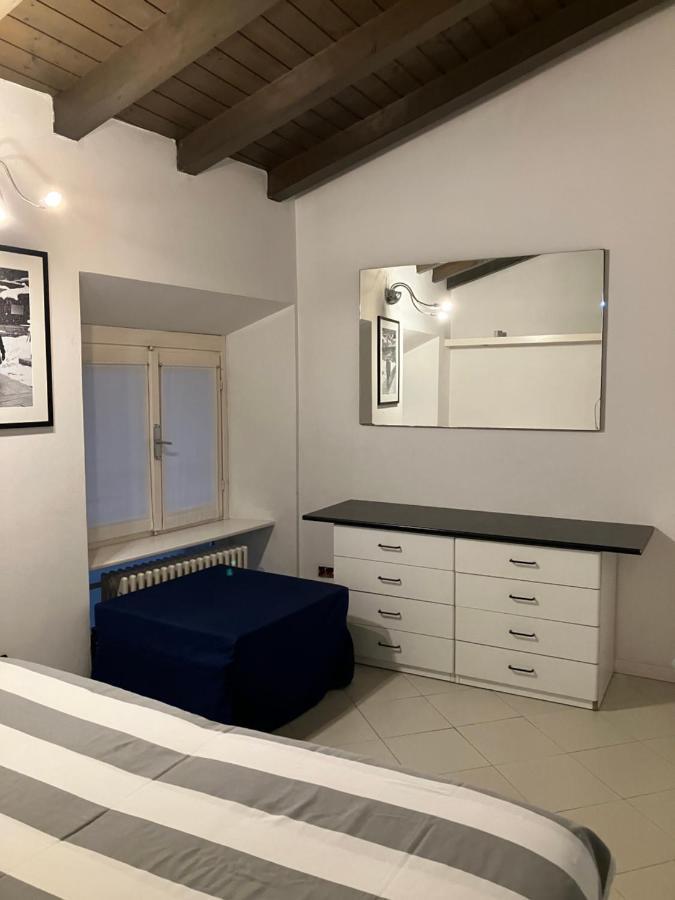 Appartement Cute And Cozy Centro Citta' à Bergame Extérieur photo